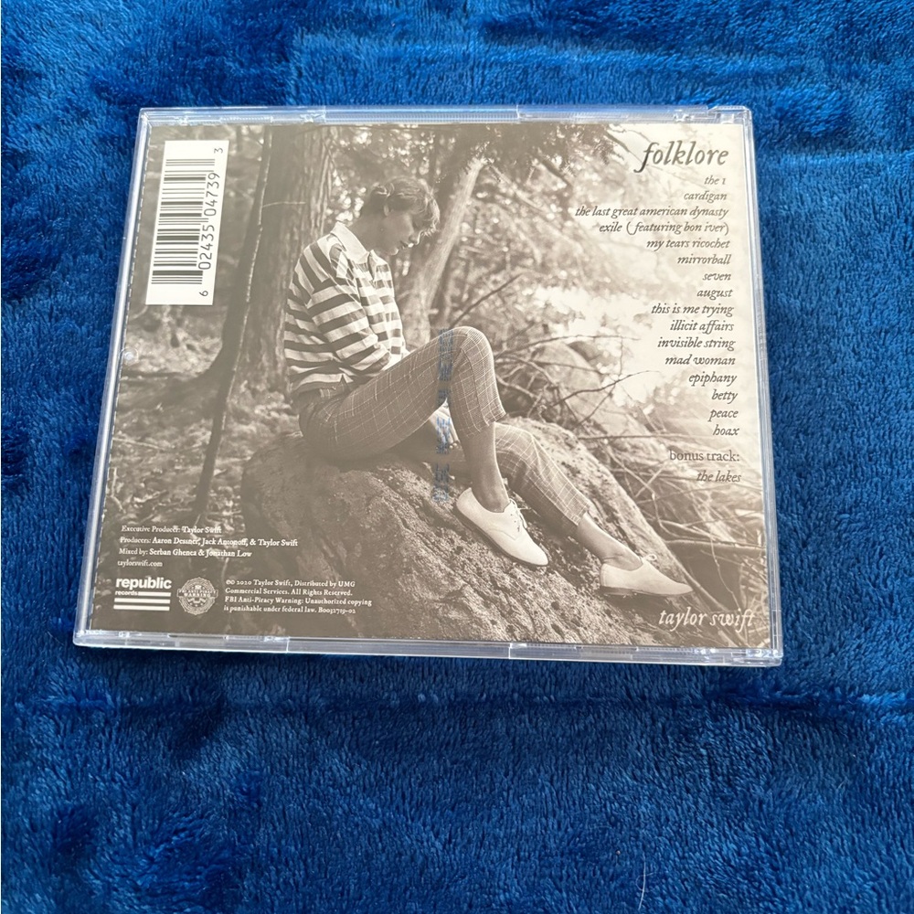 Taylor Swift Folklore Meet me behind the mall Album CD